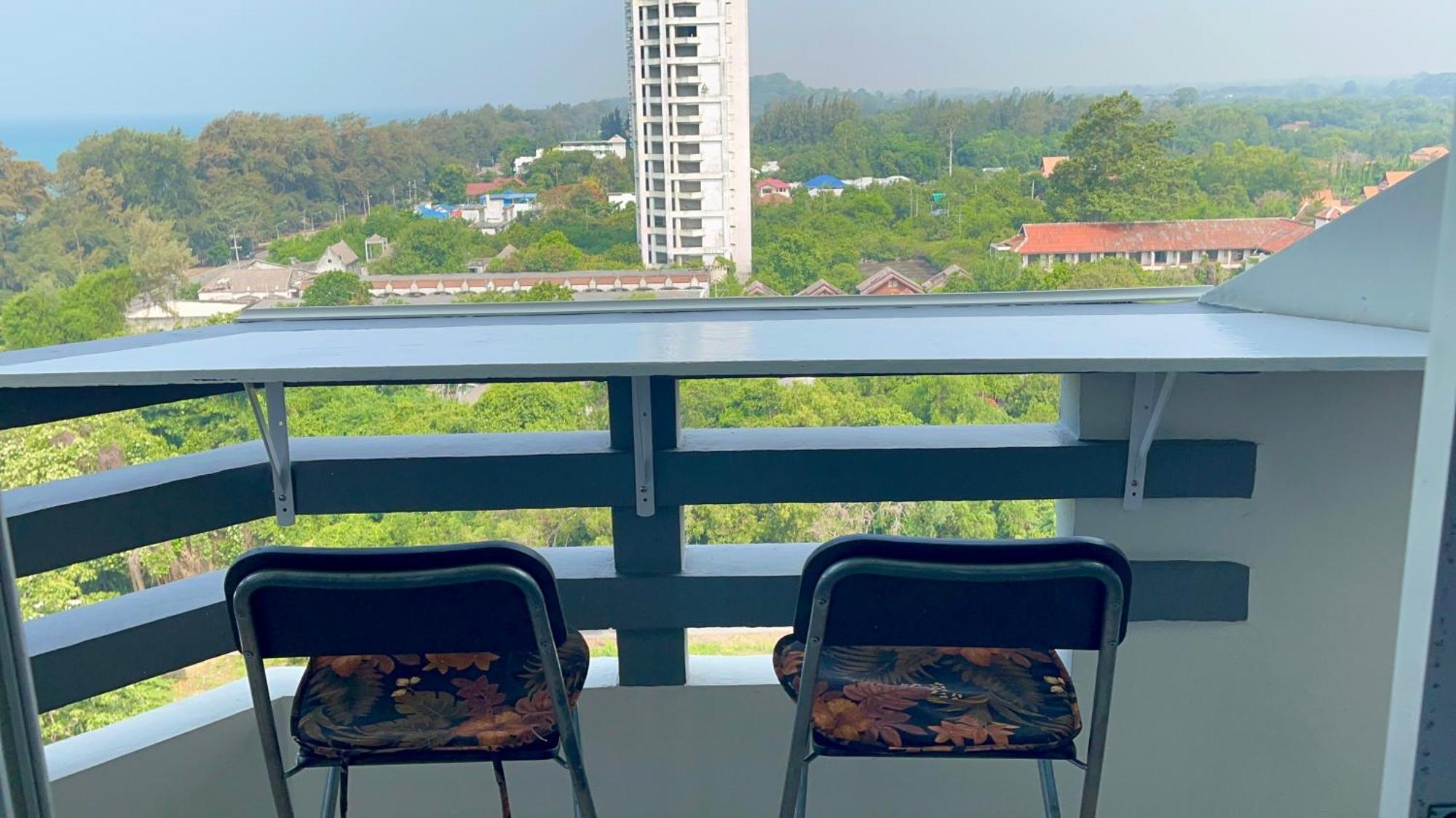 Rayong Condochain 325 Ban Phe Exteriör bild