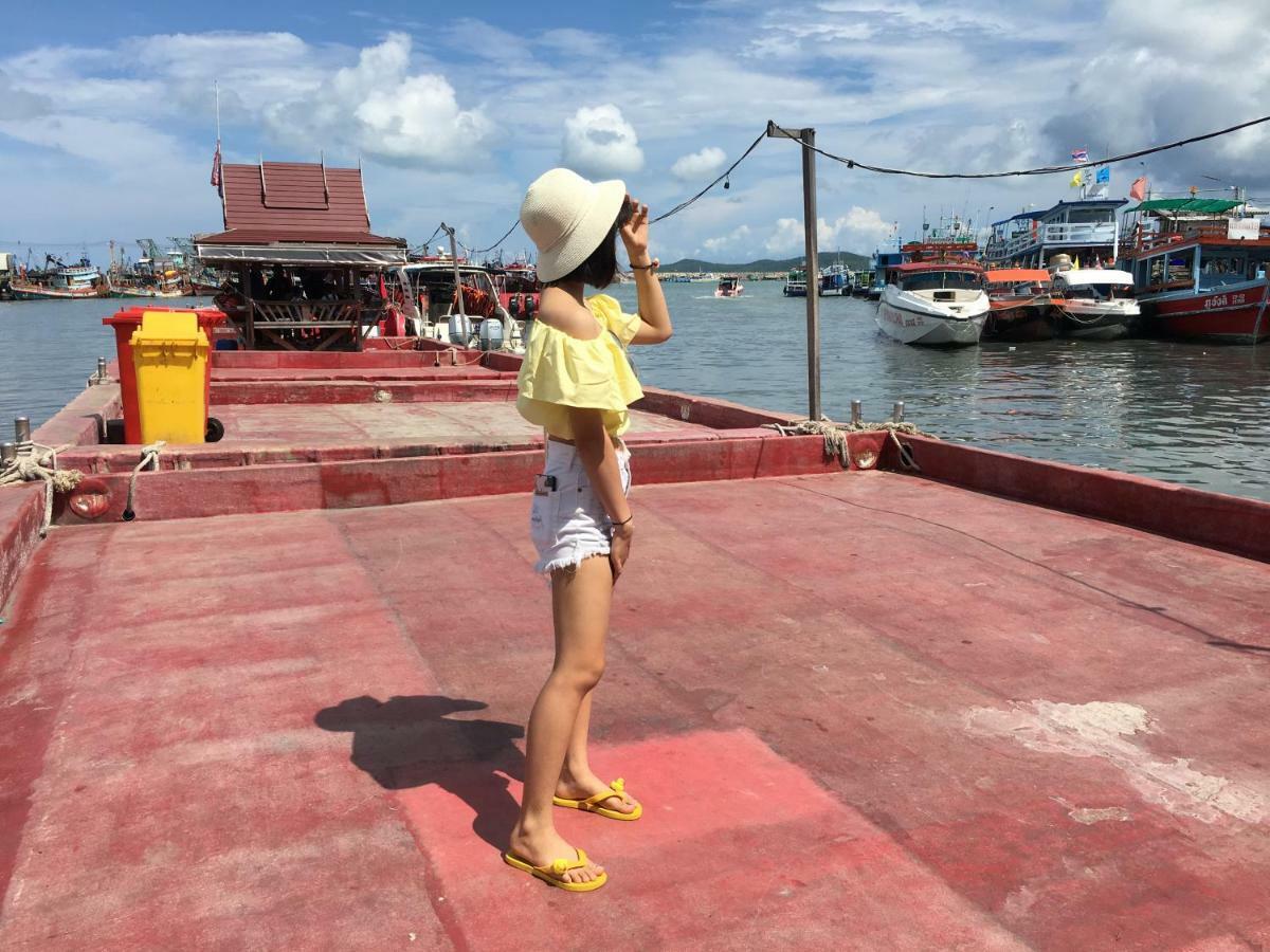 Rayong Condochain 325 Ban Phe Exteriör bild